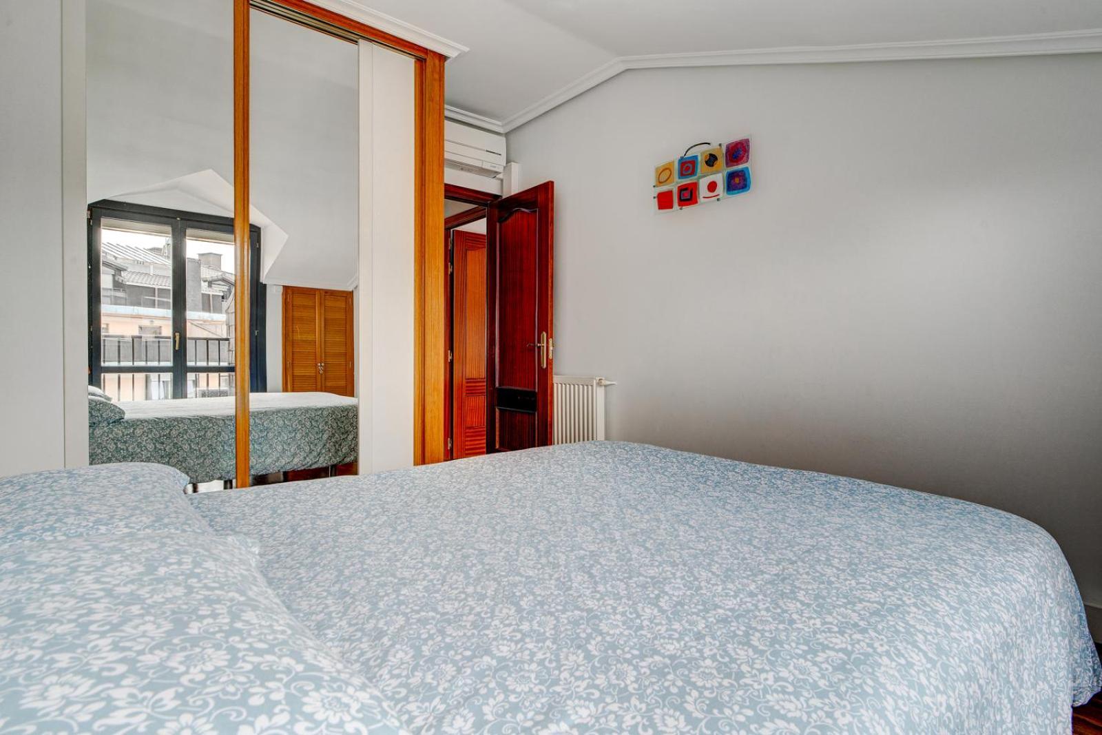 Apartamento Luminoso Atico Con Terraza, Irun, Parking, 4Pax Exterior foto