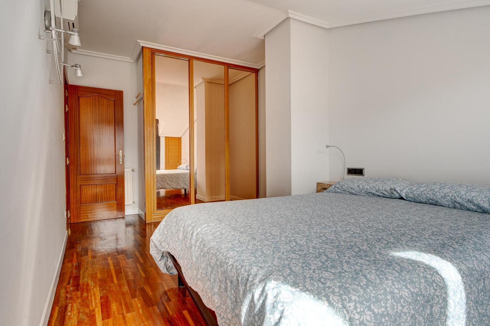 Apartamento Luminoso Atico Con Terraza, Irun, Parking, 4Pax Exterior foto